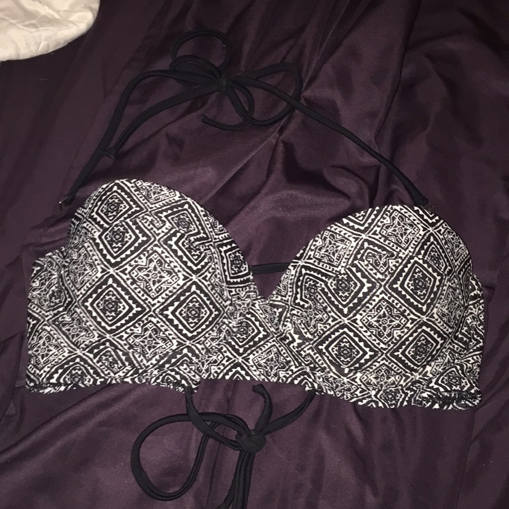 Bikini top